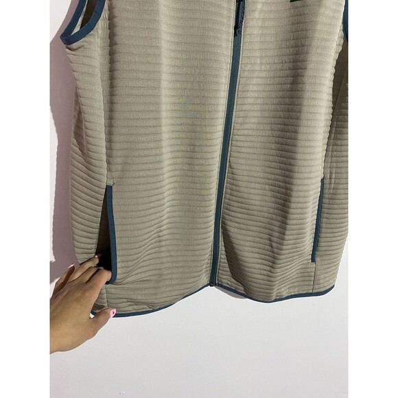 NWT LL Bean Vest Mens L Tall Tan Blue Airlight Slightly Fitted Outdoor Hiking - Picture 6 of 10